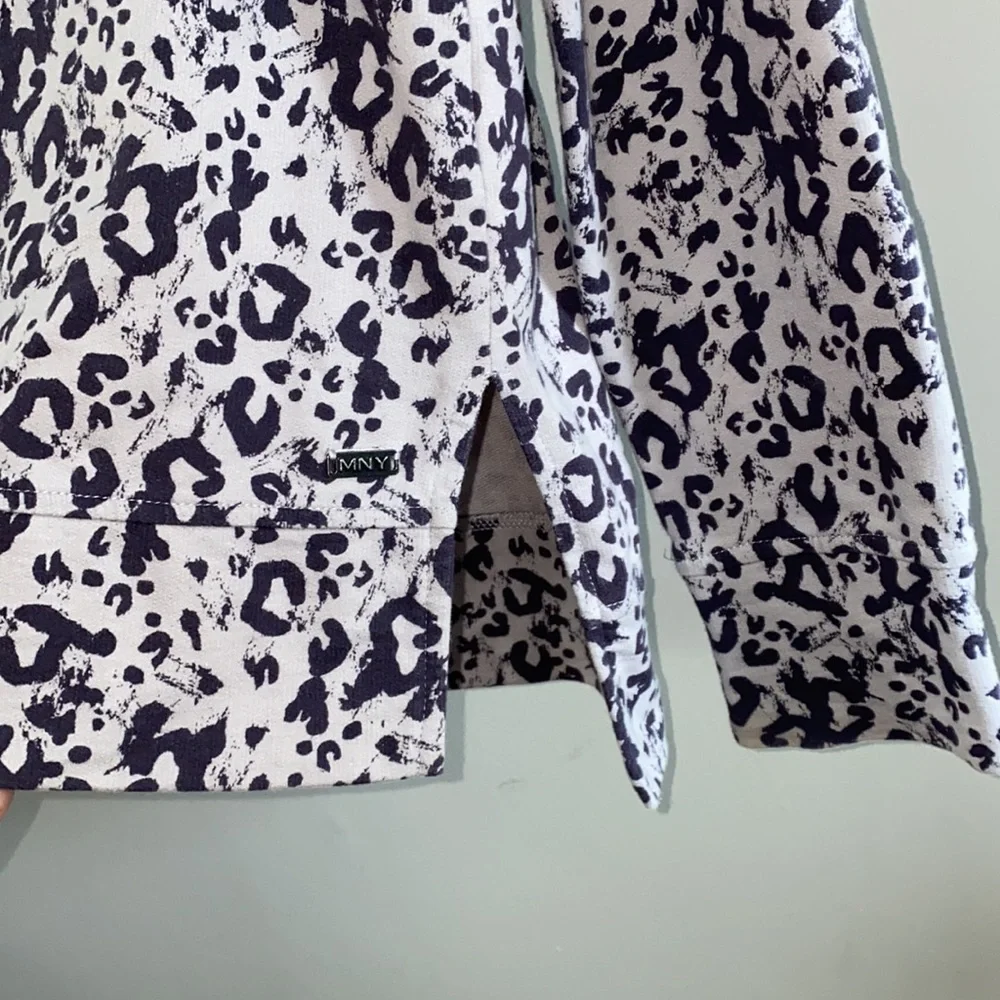 MNY Marc New York Performance purple camo top - Picture 4 of 7